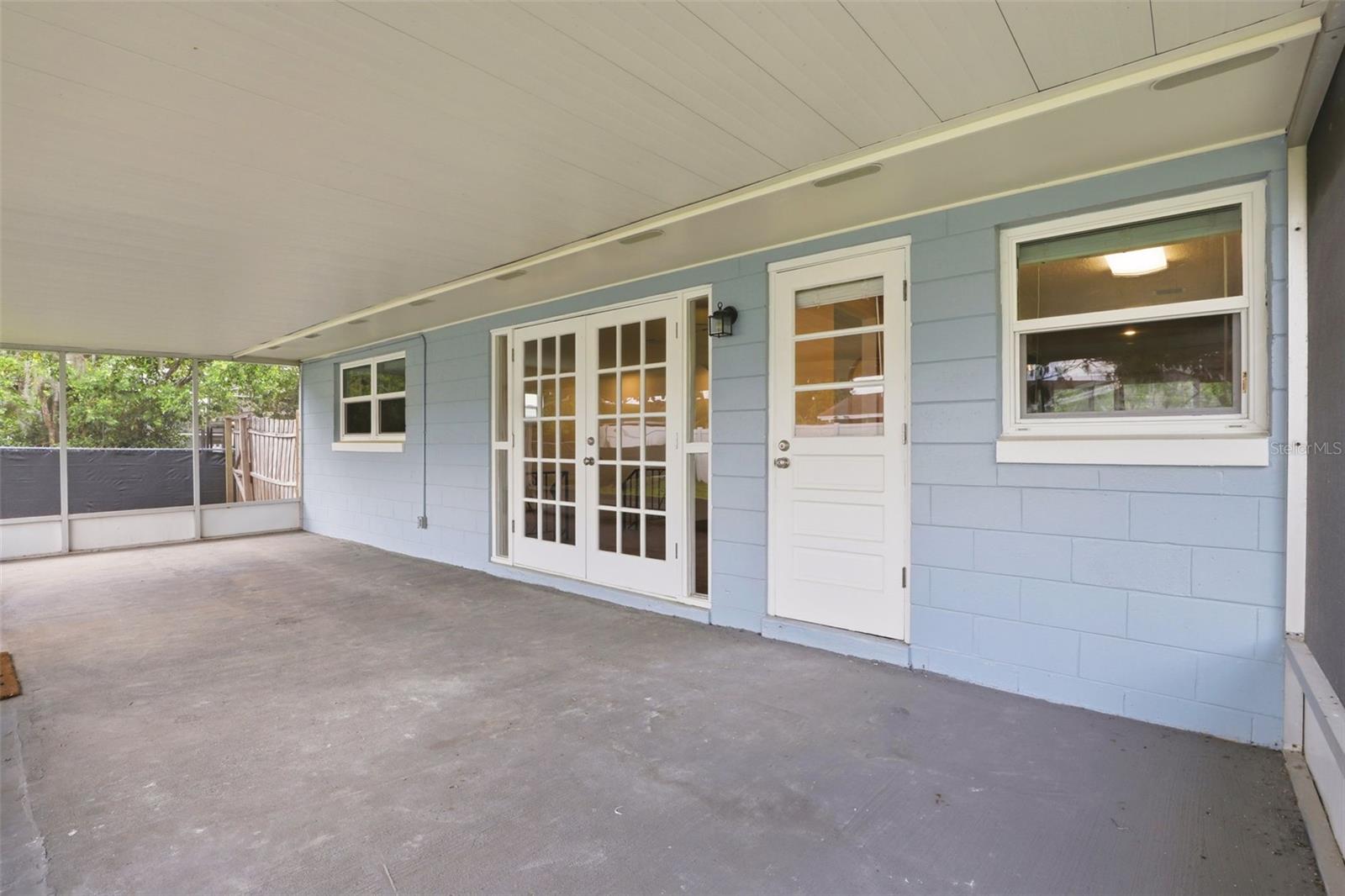 SPRING OAKS UNIT 4 - Residential