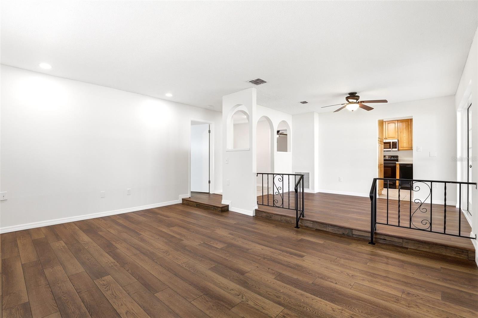 SPRING OAKS UNIT 4 - Residential