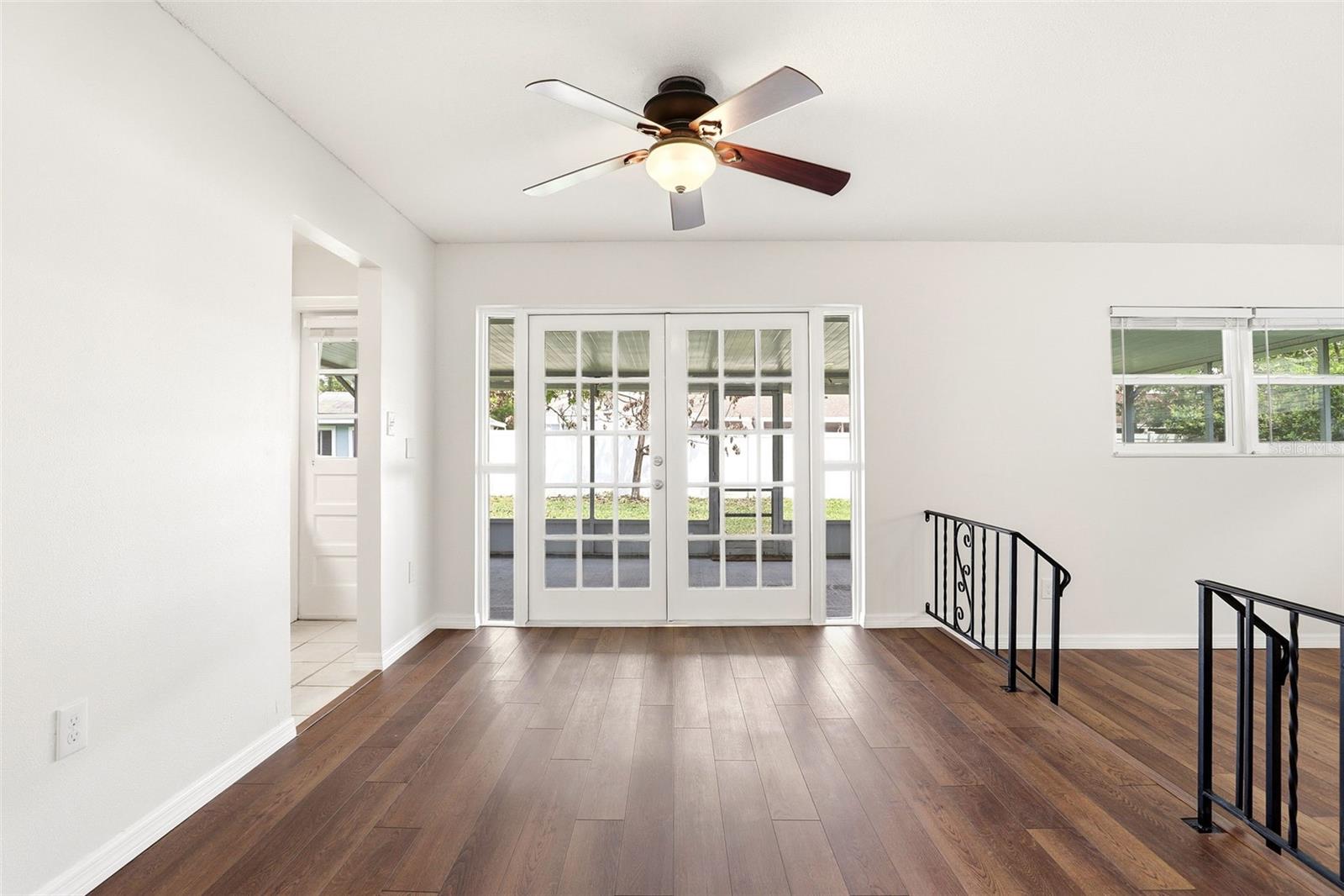 SPRING OAKS UNIT 4 - Residential