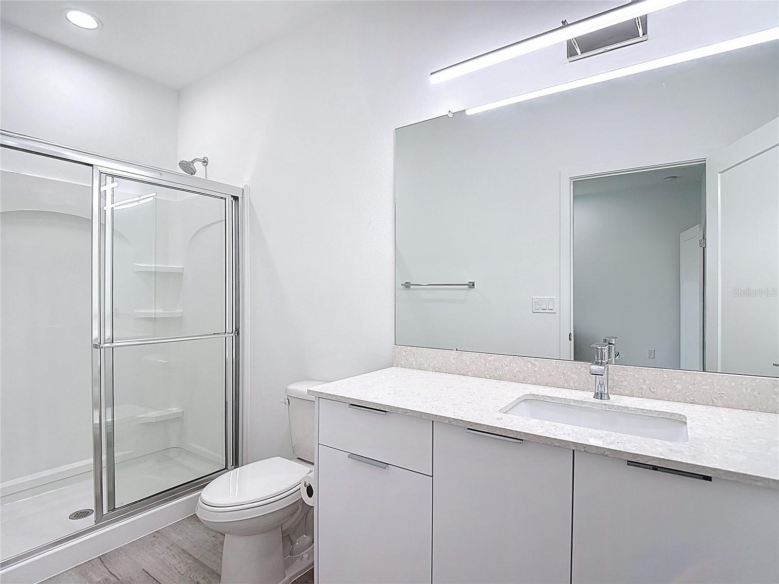 SUBDIVISION OF E 1/2 OF NE 1/4 - Residential