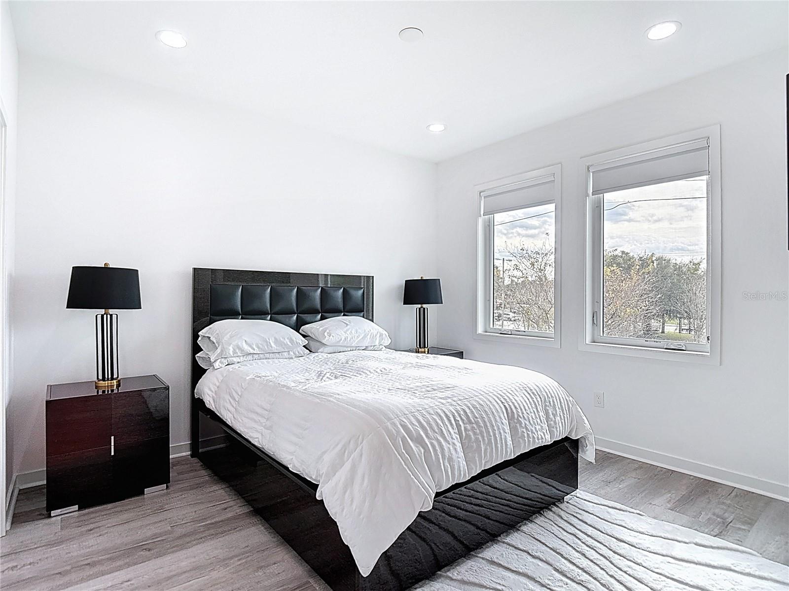 SUBDIVISION OF E 1/2 OF NE 1/4 - Residential