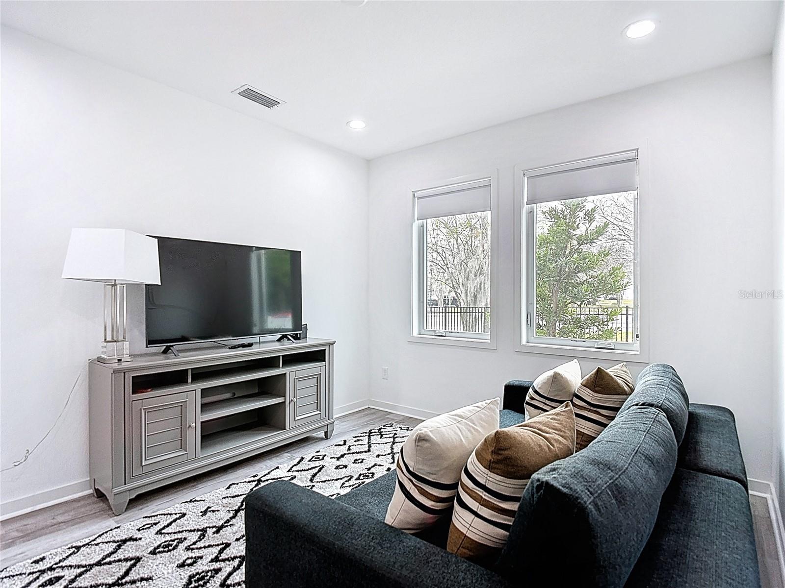 SUBDIVISION OF E 1/2 OF NE 1/4 - Residential