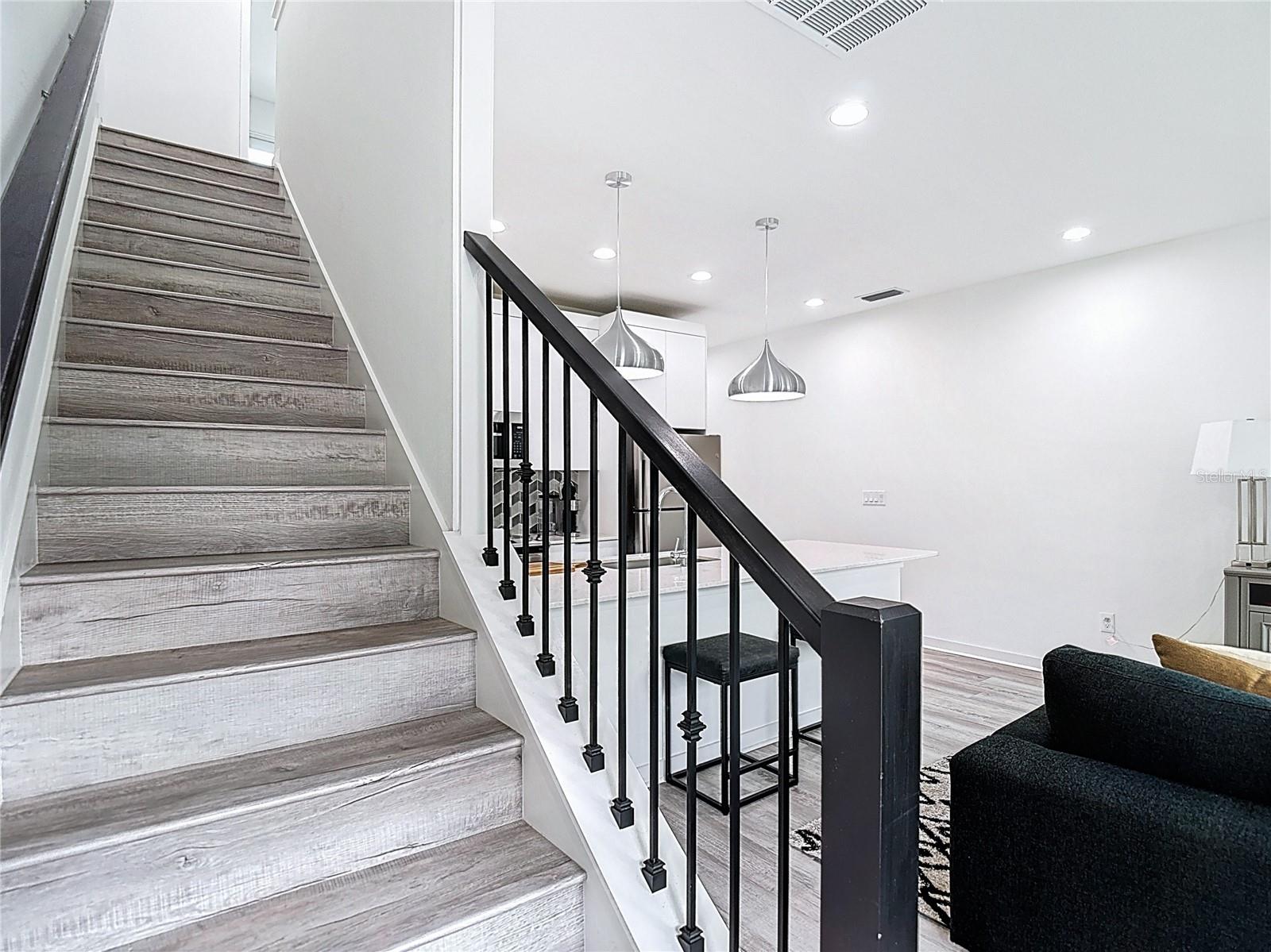 SUBDIVISION OF E 1/2 OF NE 1/4 - Residential