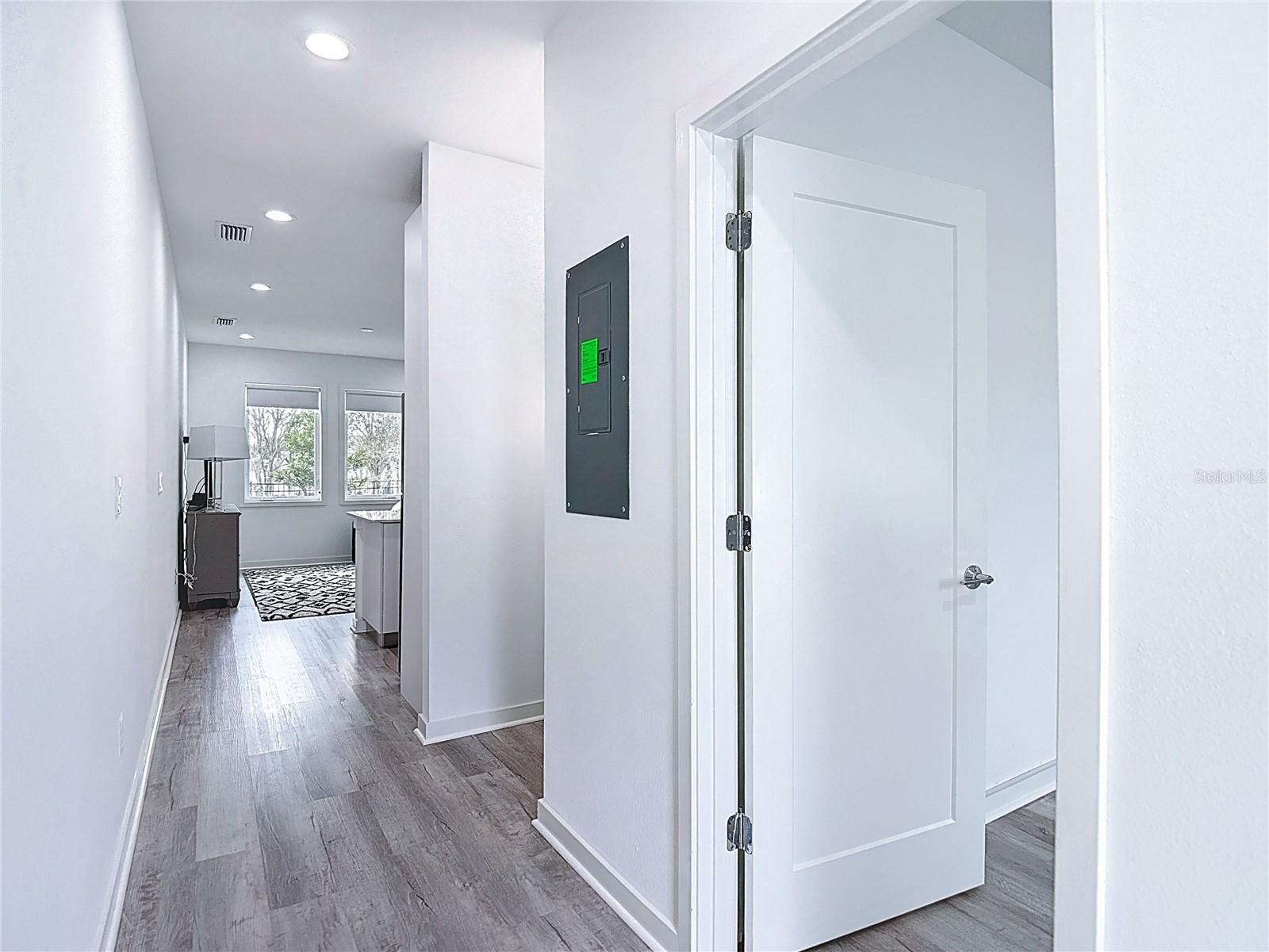 SUBDIVISION OF E 1/2 OF NE 1/4 - Residential