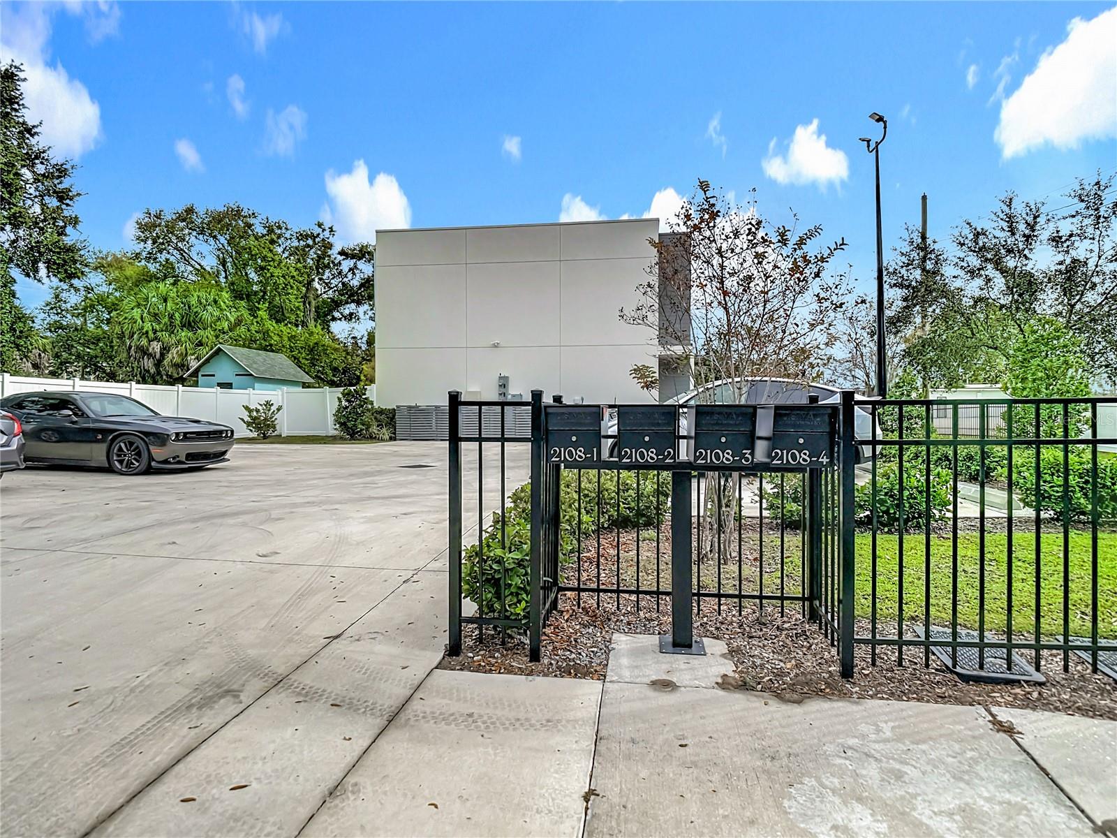 SUBDIVISION OF E 1/2 OF NE 1/4 - Residential