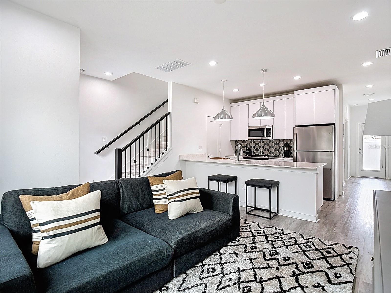 SUBDIVISION OF E 1/2 OF NE 1/4 - Residential