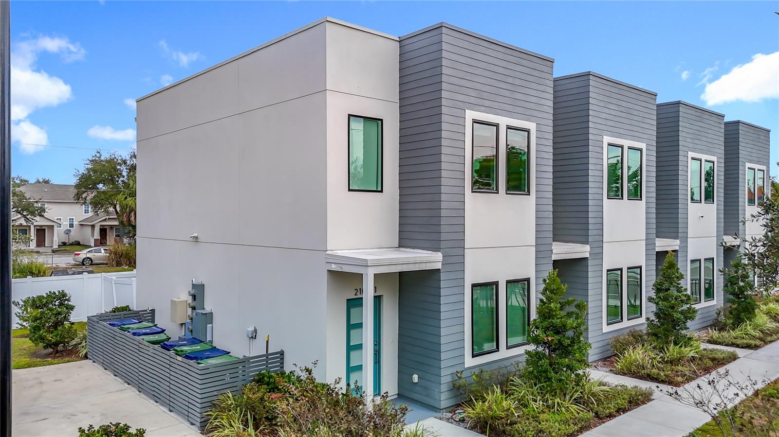 SUBDIVISION OF E 1/2 OF NE 1/4 - Residential