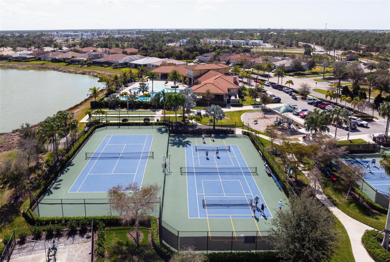 RENAISSANCE/WEST VILLAGES - Residential