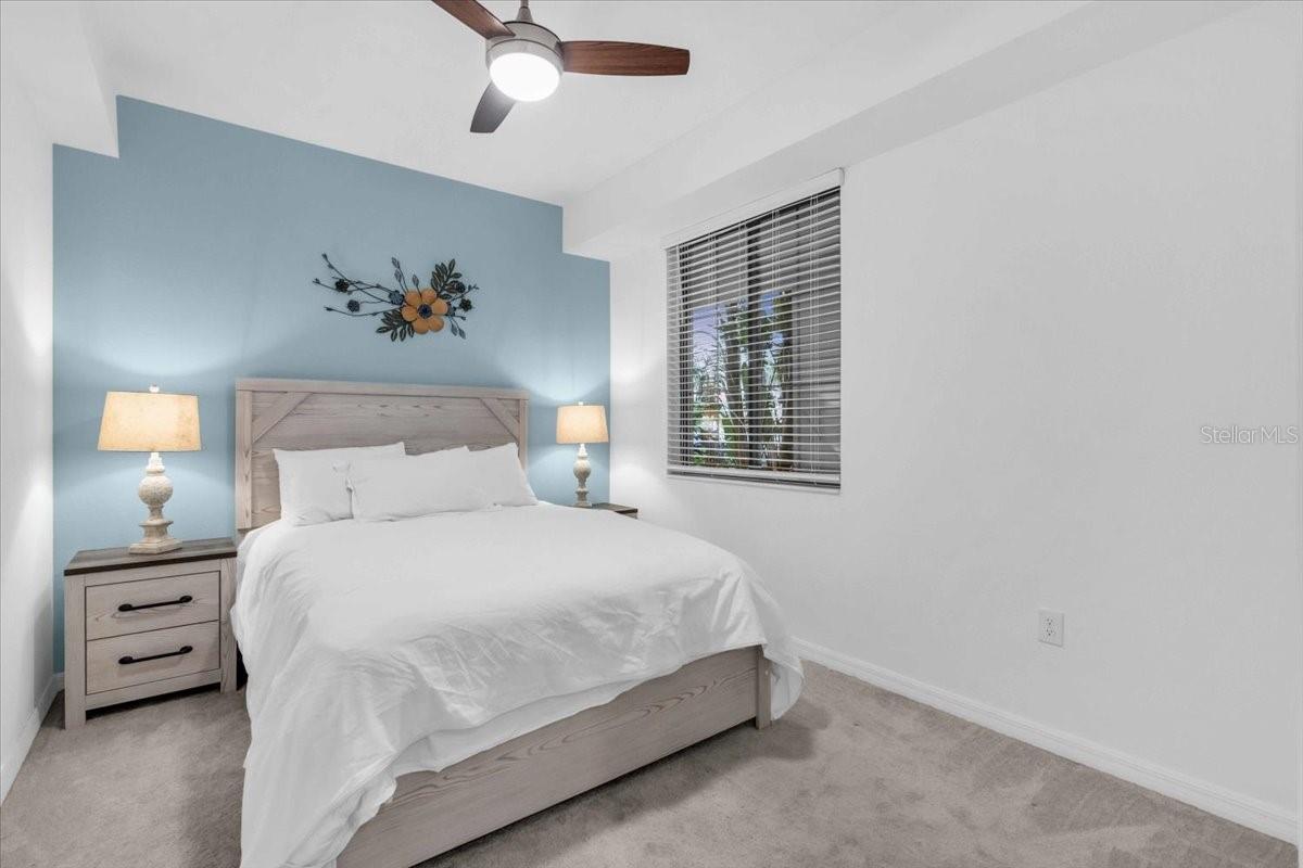 LAKEWOOD NATIONAL PH I - Residential Lease
