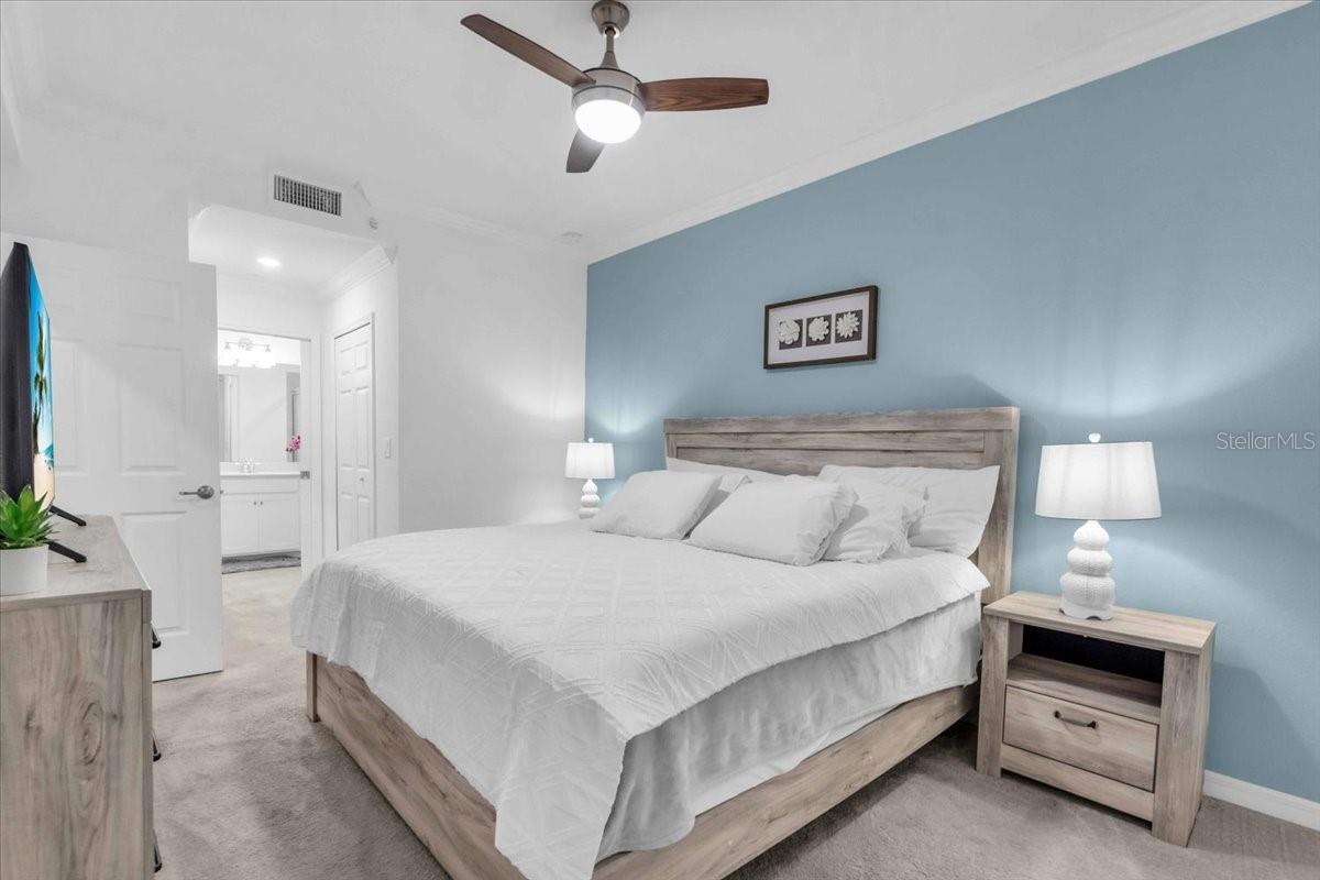 LAKEWOOD NATIONAL PH I - Residential Lease