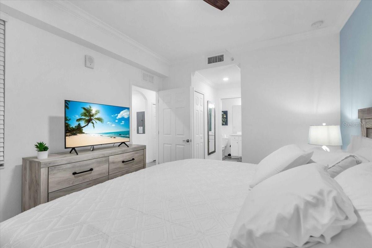 LAKEWOOD NATIONAL PH I - Residential Lease