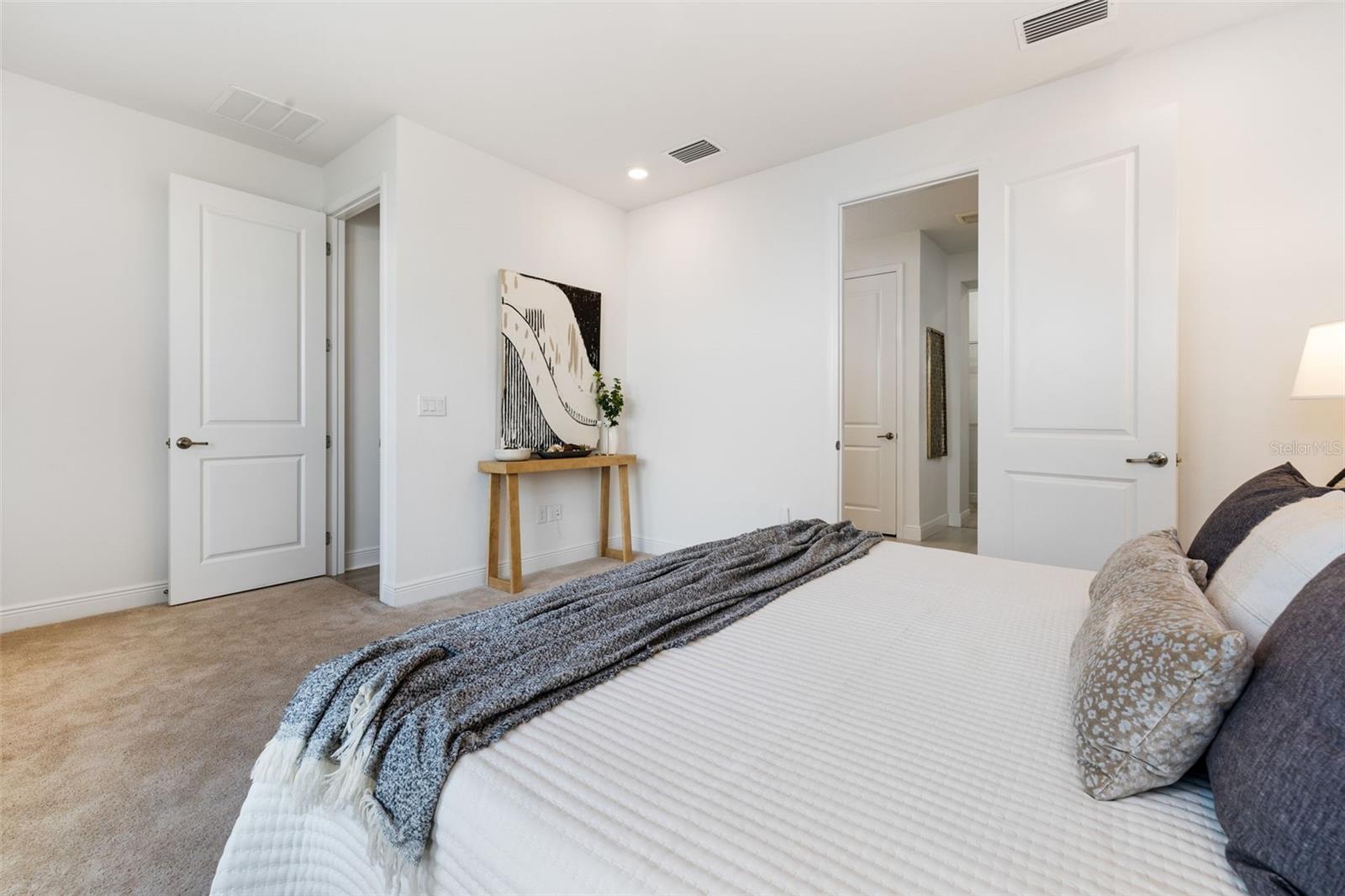 EAGLE CREEK ESTATES - Residential