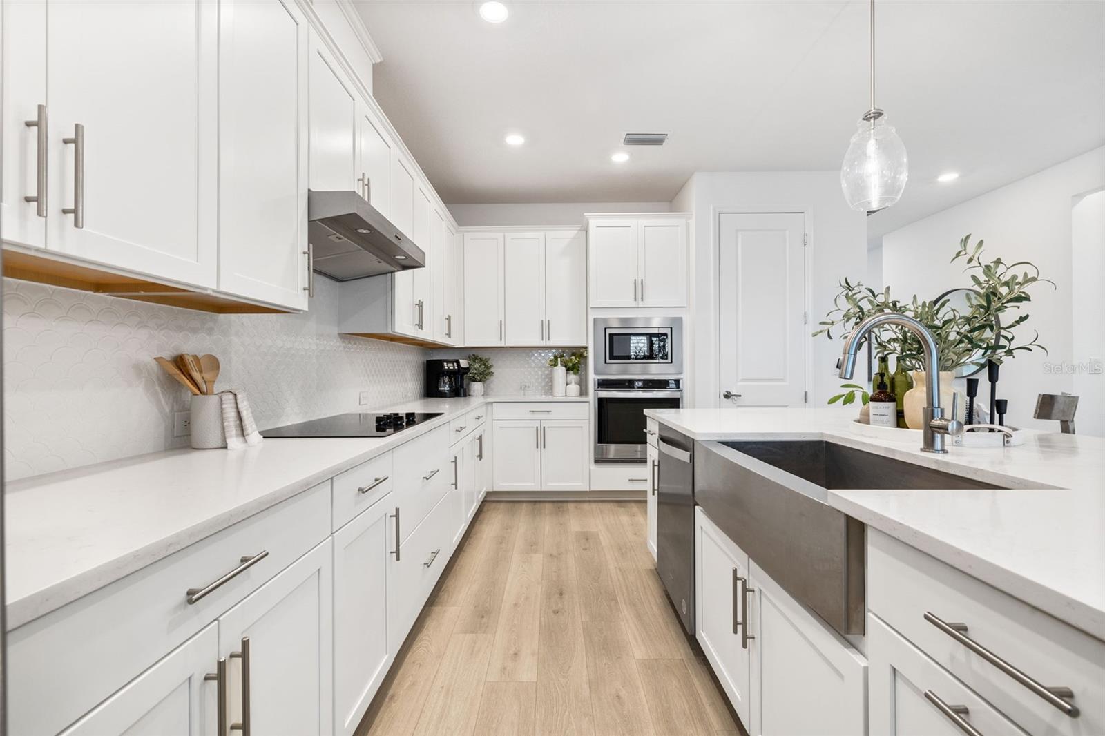 EAGLE CREEK ESTATES - Residential
