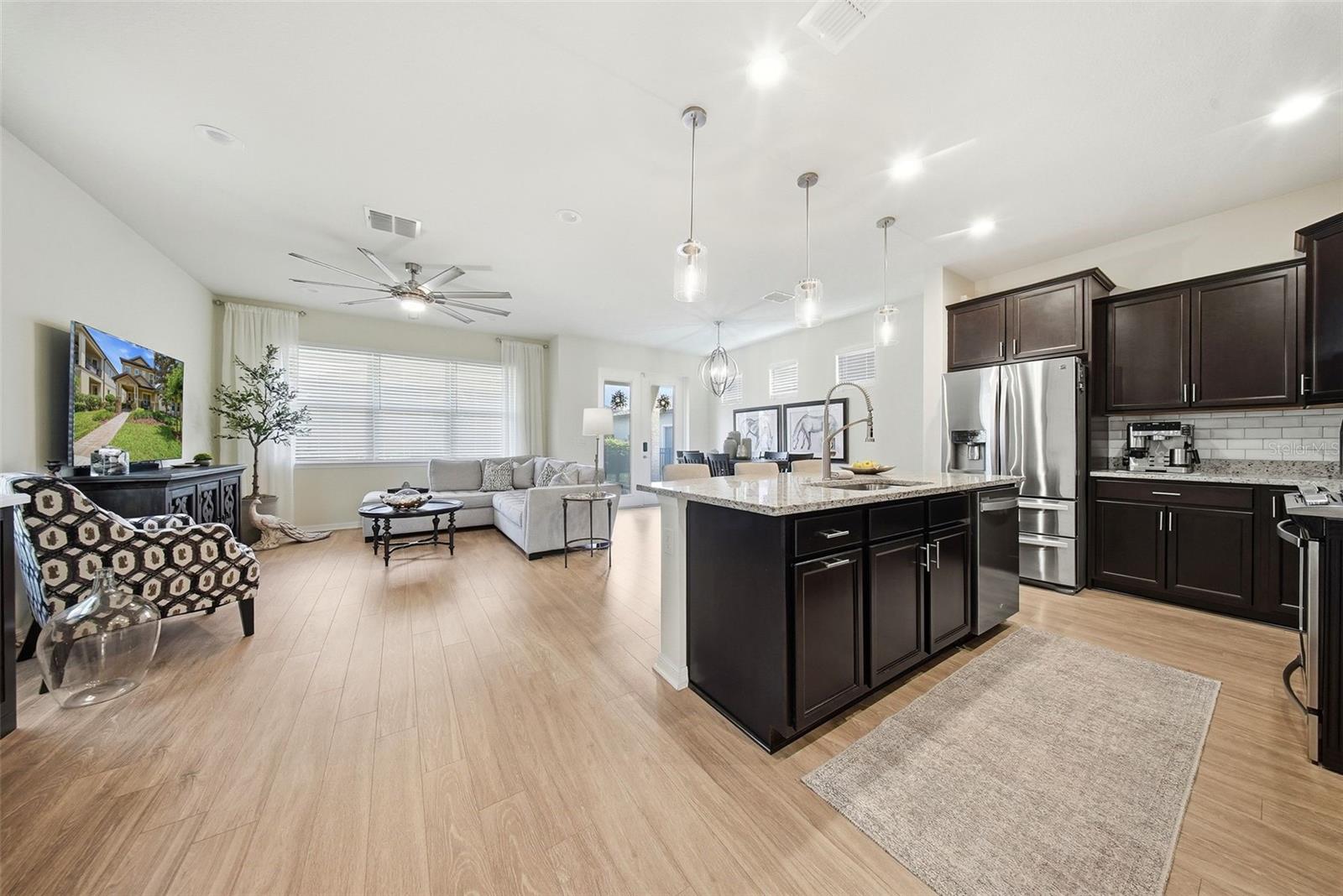 FISHHAWK RANCH WEST PH 1B/1C - Residential