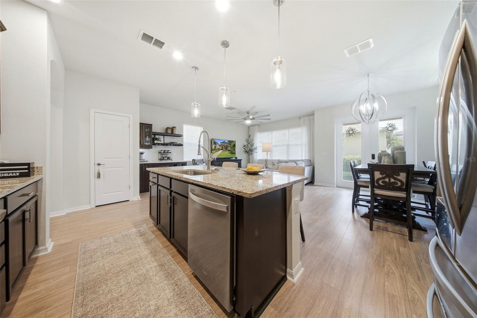 FISHHAWK RANCH WEST PH 1B/1C - Residential