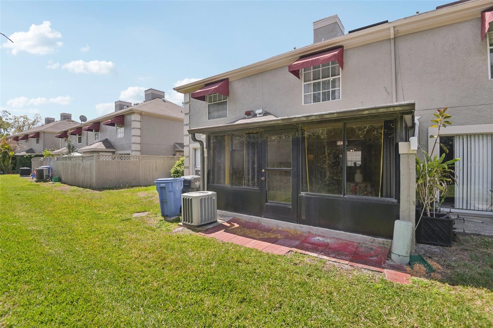 CARROLLWOOD VILLAGE PH III - Residential