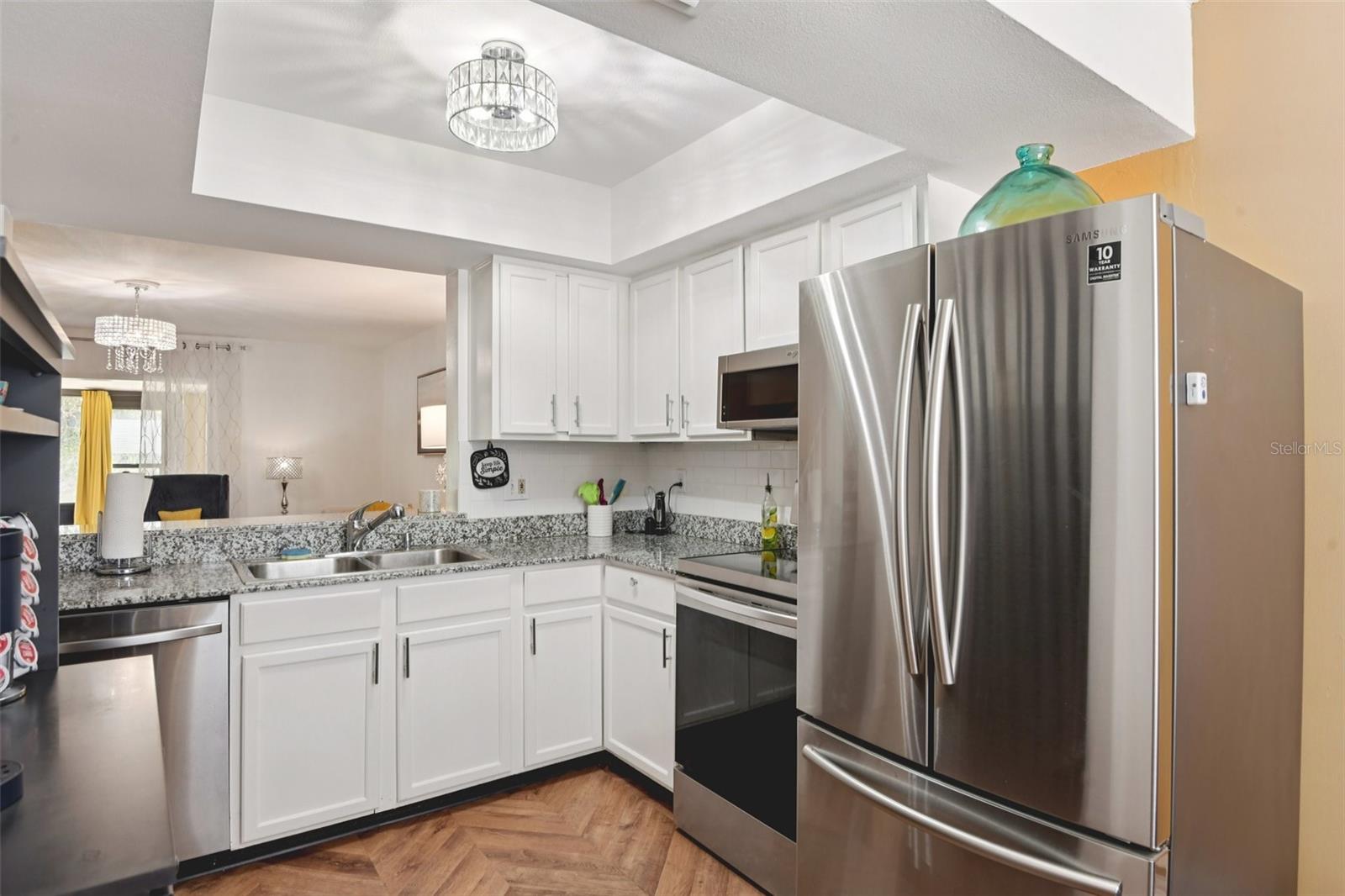 CARROLLWOOD VILLAGE PH III - Residential