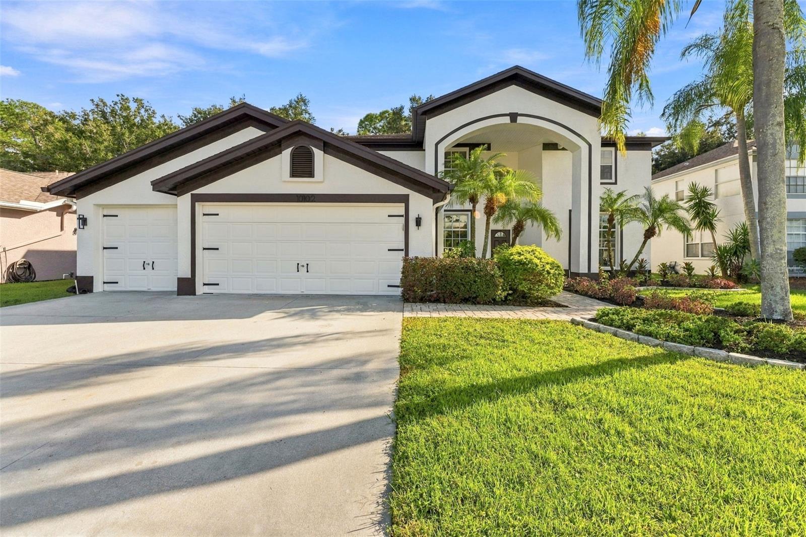 10102 VISTA POINTE DR