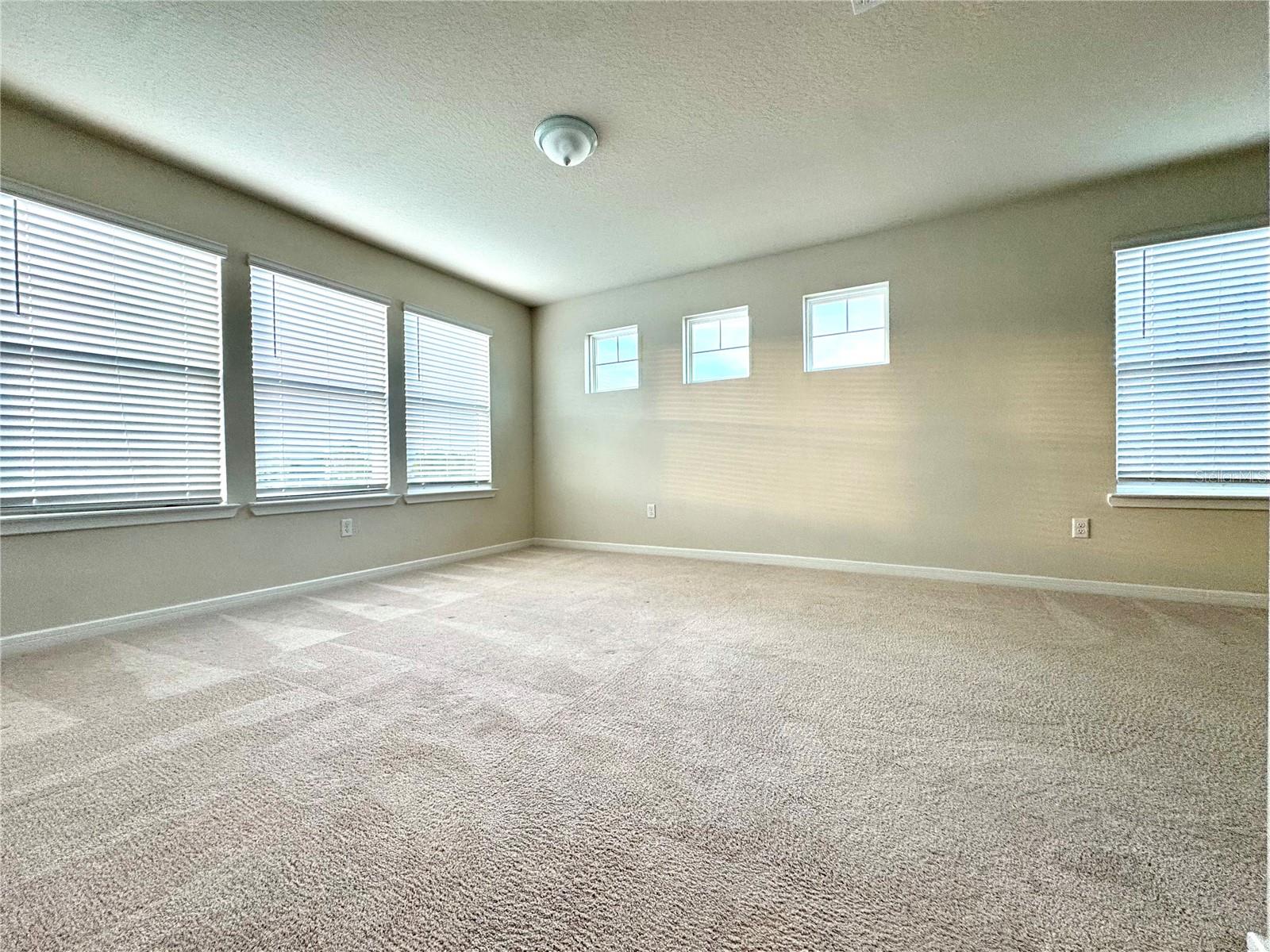 PINEWOOD RESERVE PH 3 - Residential Lease