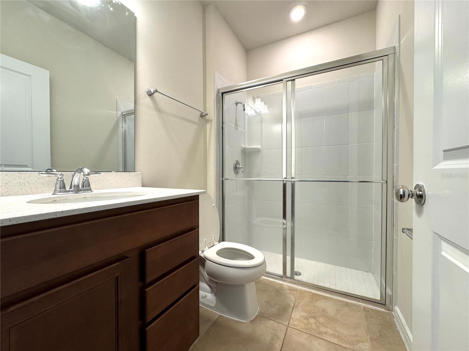 PINEWOOD RESERVE PH 3 - Residential Lease