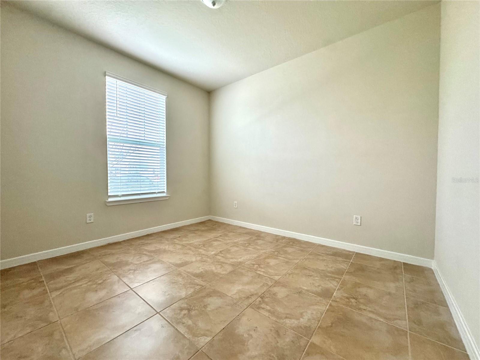 PINEWOOD RESERVE PH 3 - Residential Lease