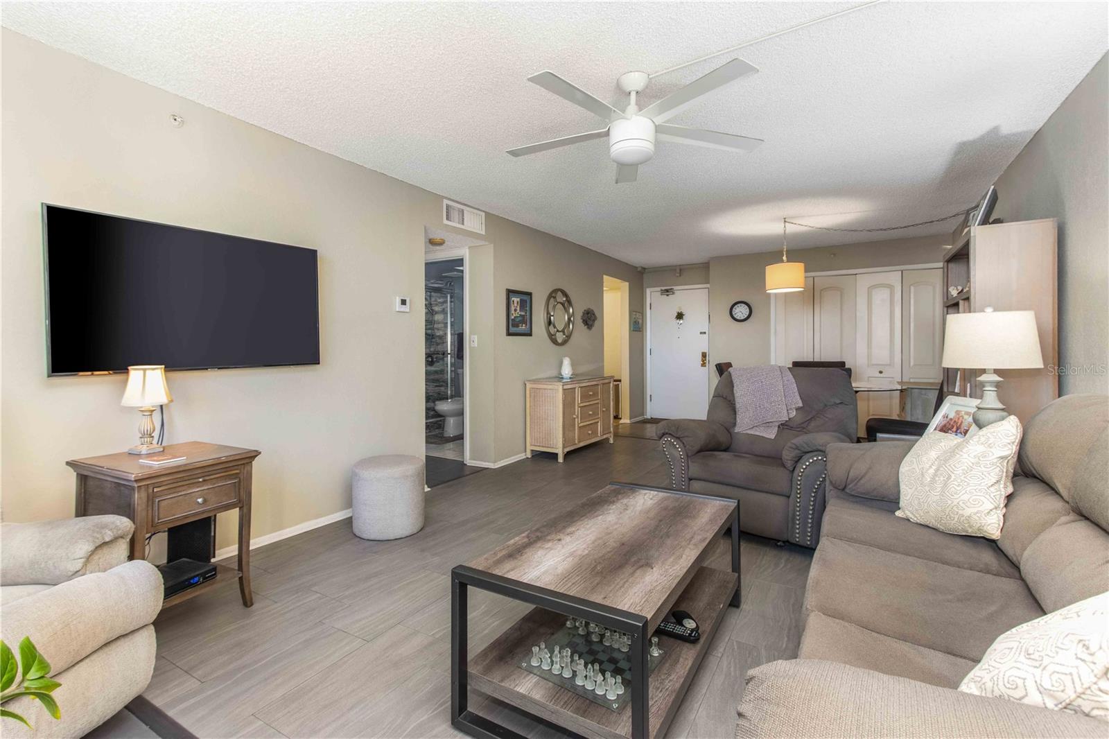 DOLPHIN COVE CLEARWATER - Residential