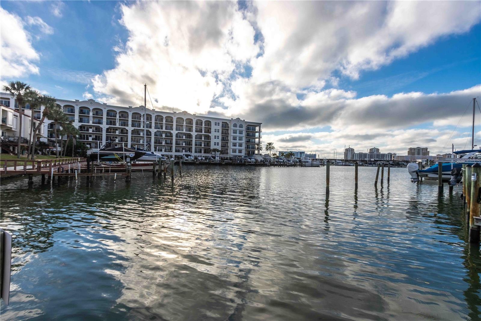 DOLPHIN COVE CLEARWATER - Residential