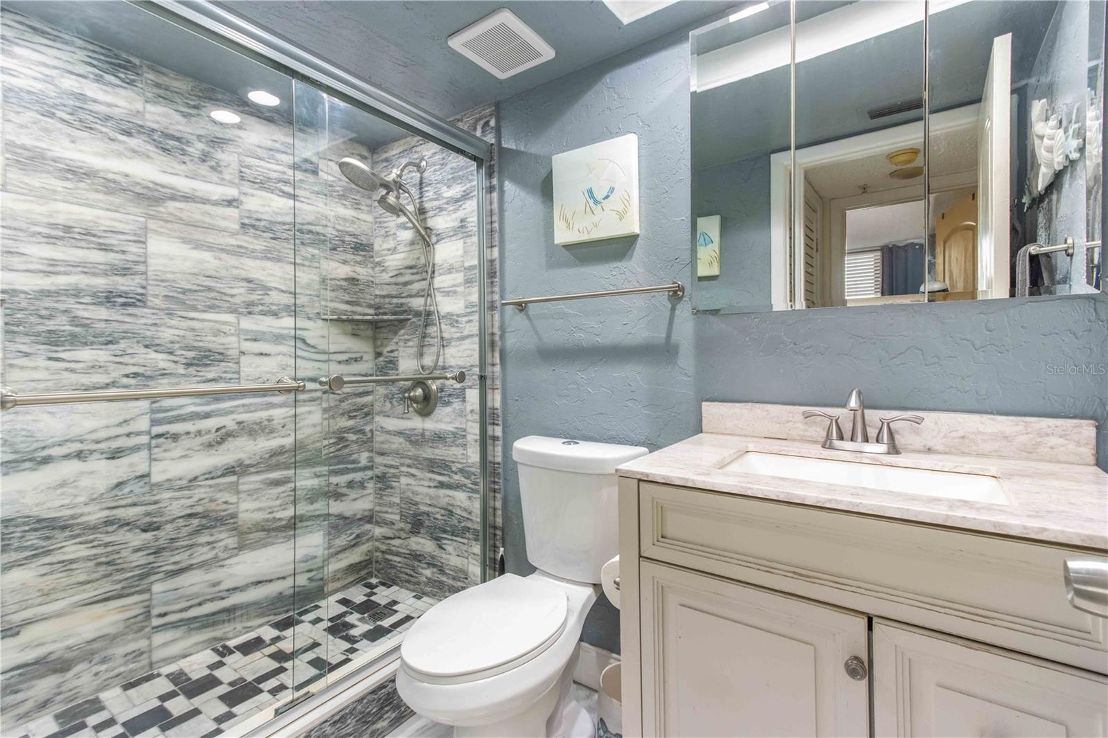 DOLPHIN COVE CLEARWATER - Residential