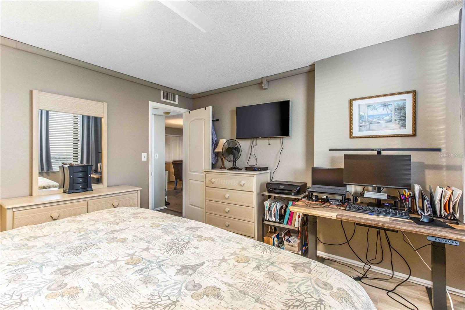 DOLPHIN COVE CLEARWATER - Residential