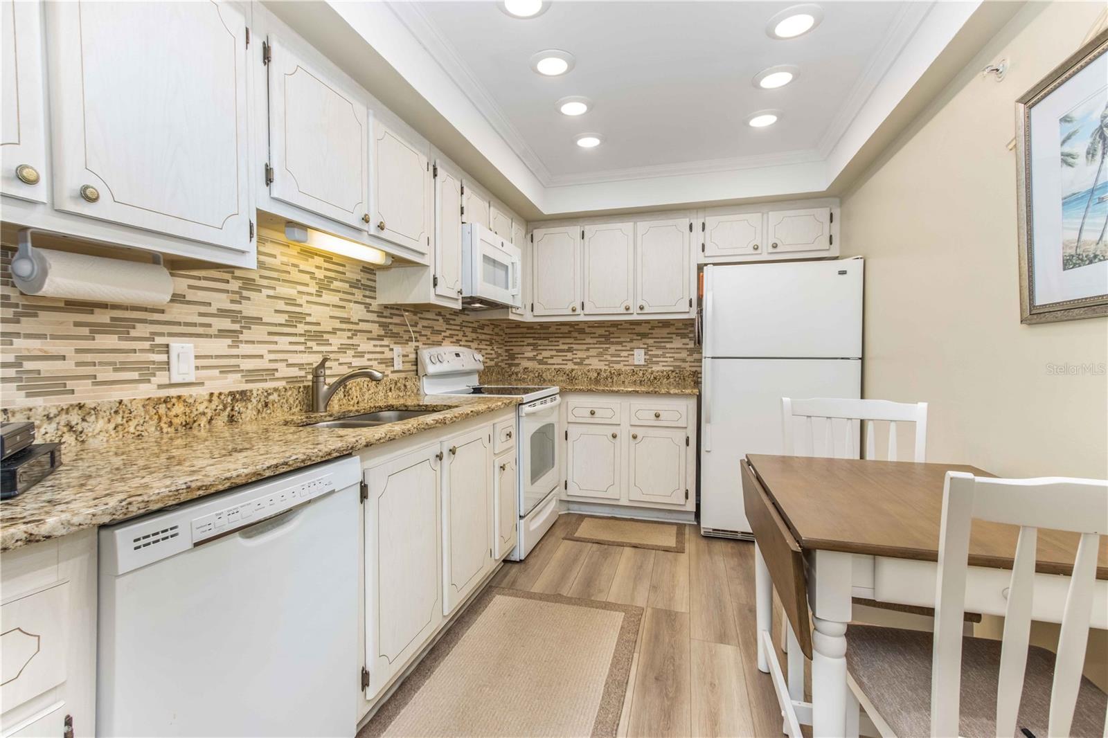 DOLPHIN COVE CLEARWATER - Residential