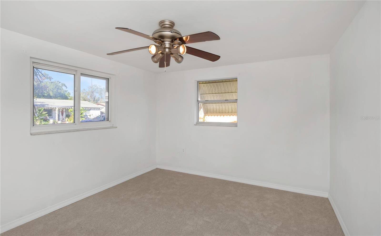 HOLIDAY LAKE ESTATES - Residential