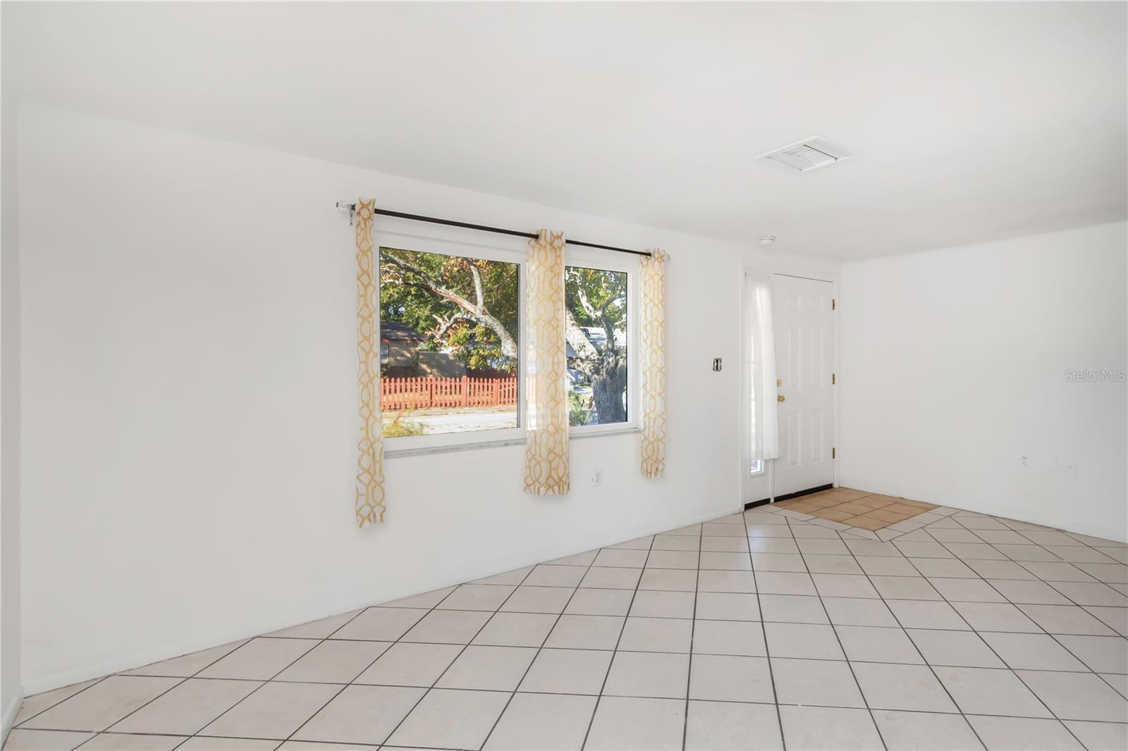 HOLIDAY LAKE ESTATES - Residential