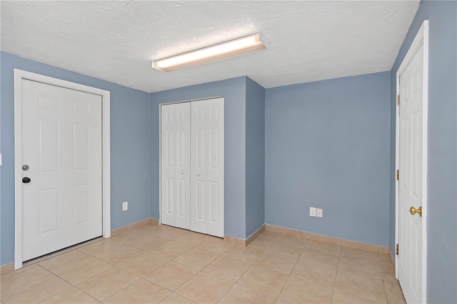 HOLIDAY LAKE ESTATES - Residential