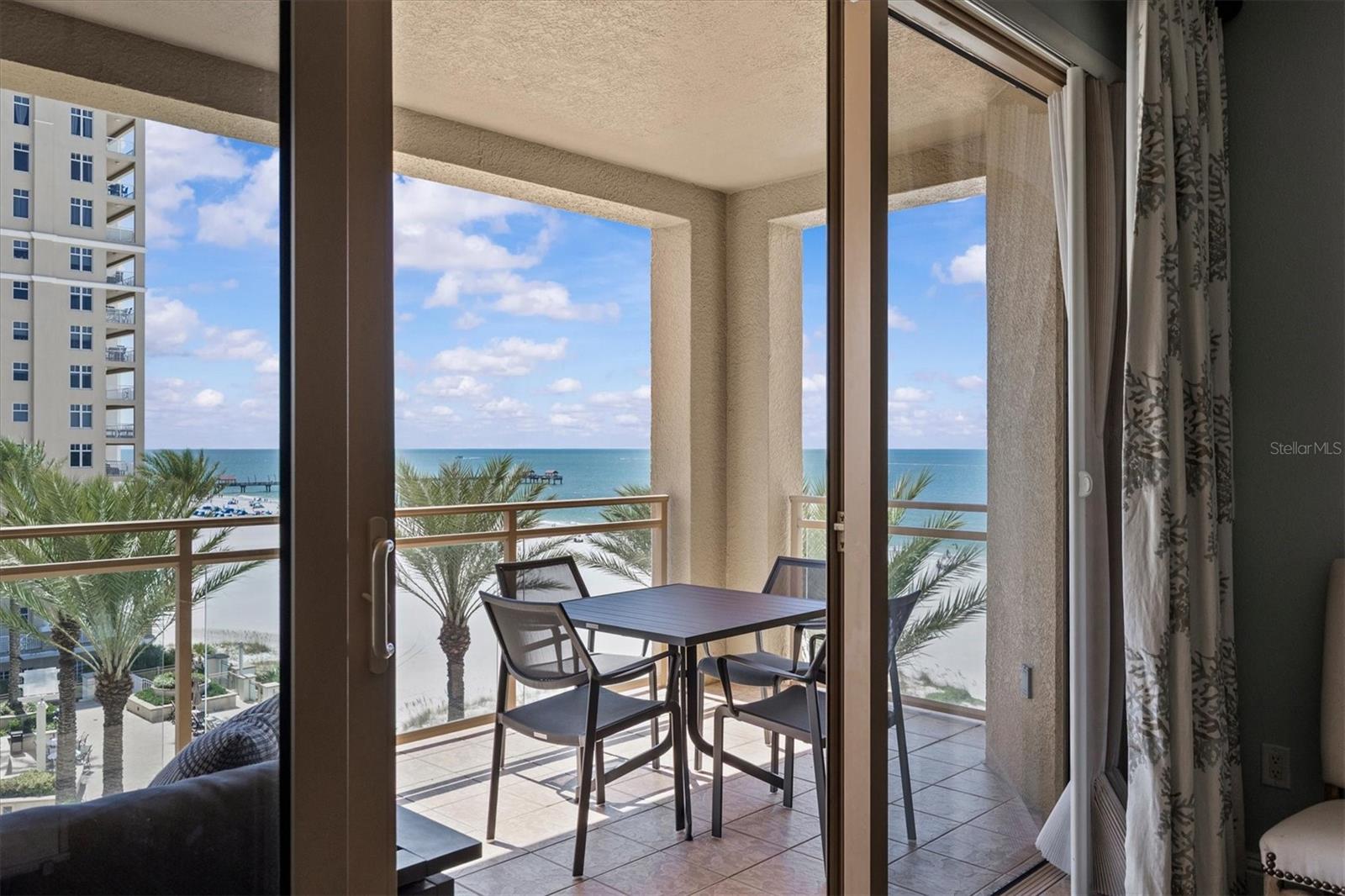 11 BAYMONT STREET 703