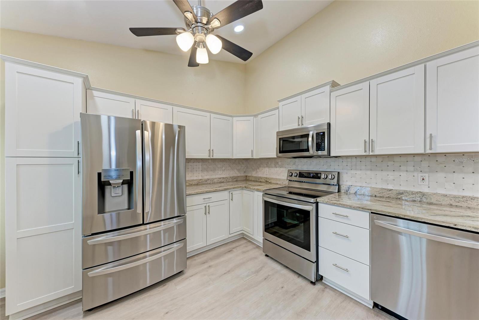 RIVIERA CLUB VILLAGE AT LONGWOOD RUN PH 02 - Residential