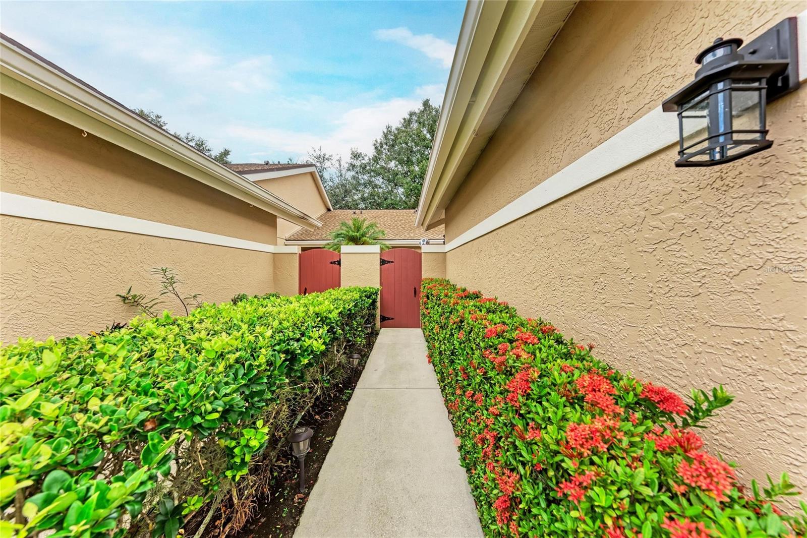 RIVIERA CLUB VILLAGE AT LONGWOOD RUN PH 02 - Residential