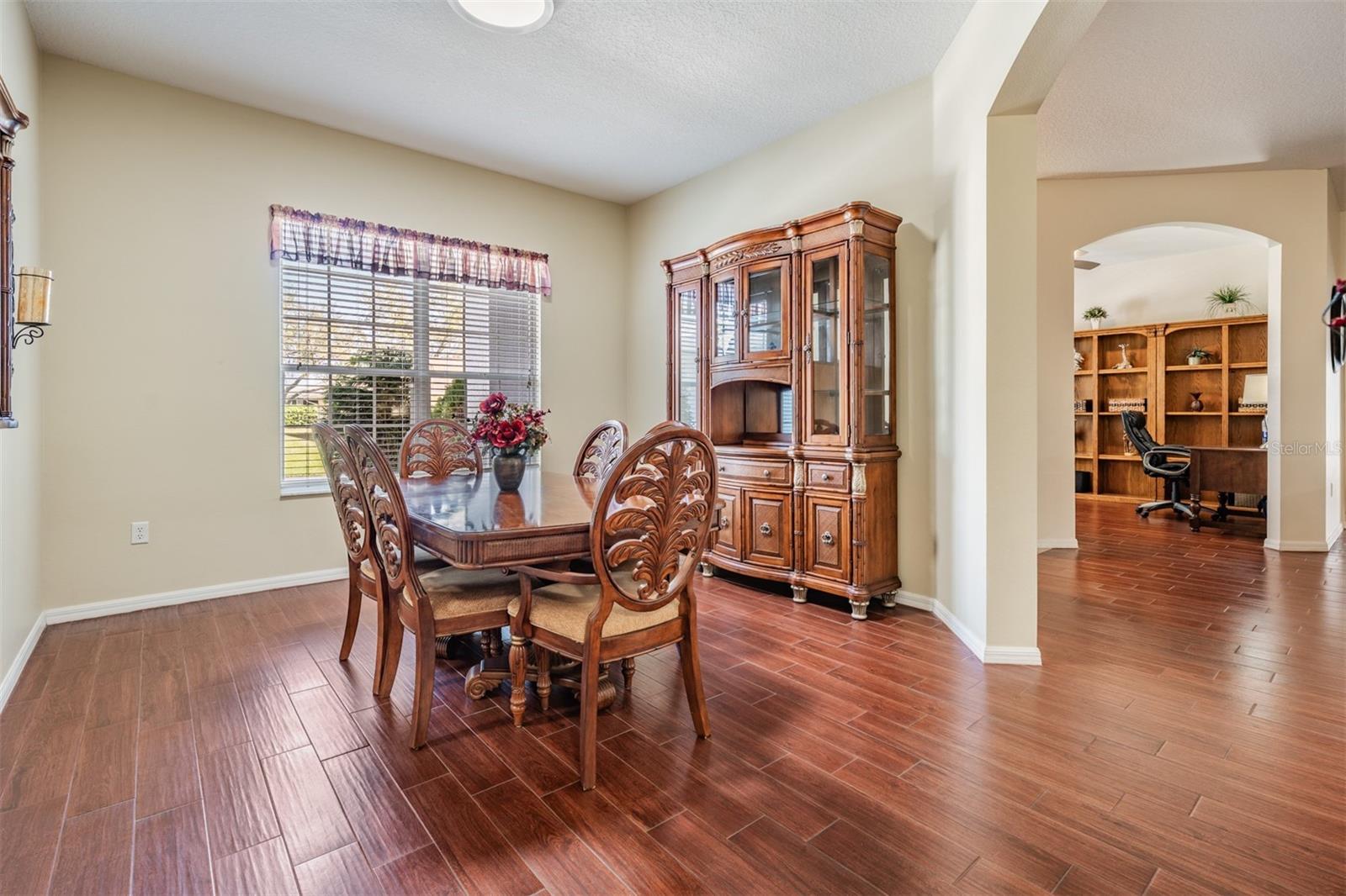 10216 MOSHIE LANE
