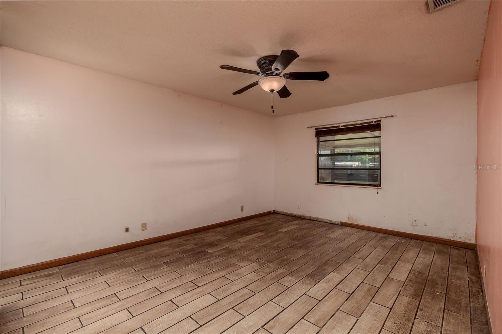 TAYLOR CREEK - Residential