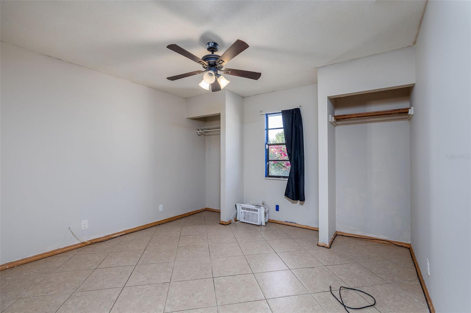 TAYLOR CREEK - Residential