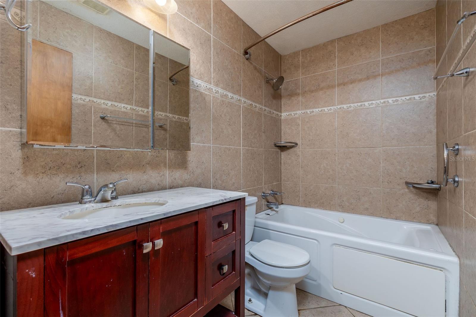 TAYLOR CREEK - Residential