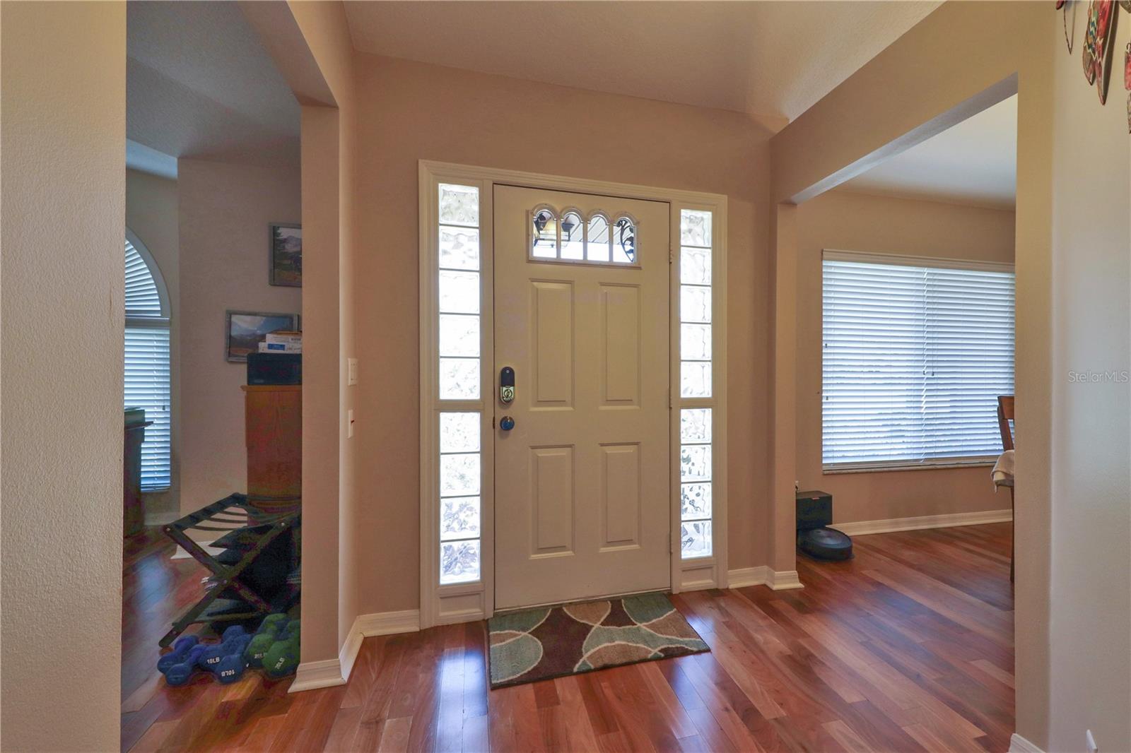 5408 QUEEN VICTORIA DRIVE