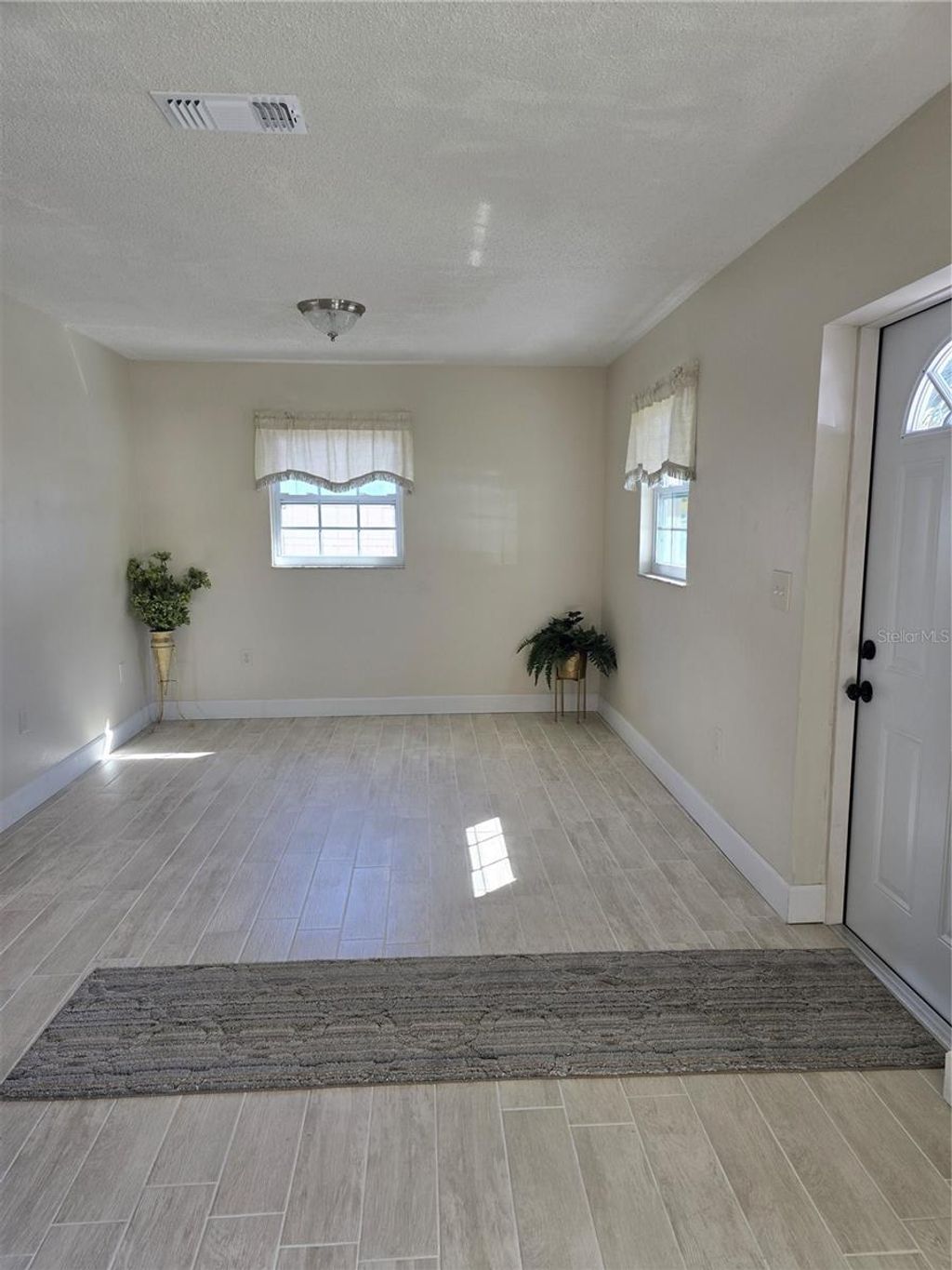 Photo of 1215 6th Street W, Bradenton, FL 34205 (MLS # A4668754)