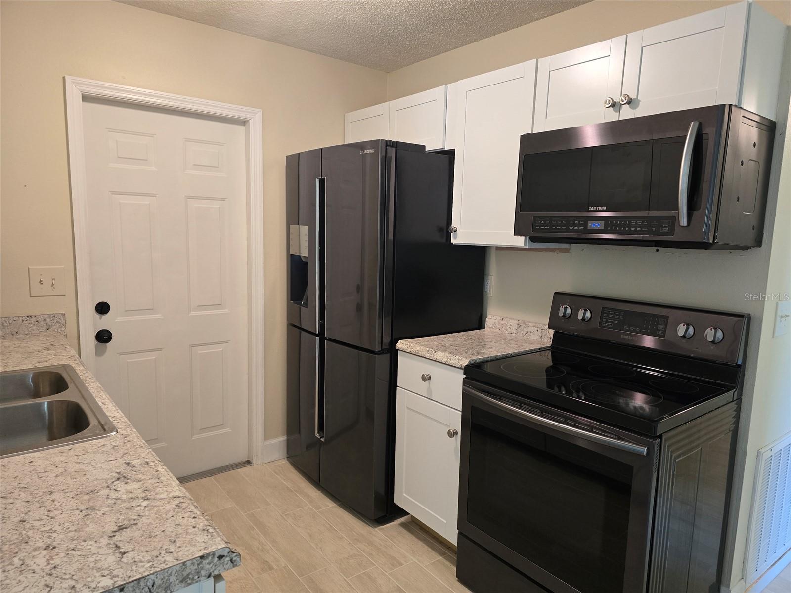MRS F N HORTONS ADD TO BRAIDENTOWN - Residential