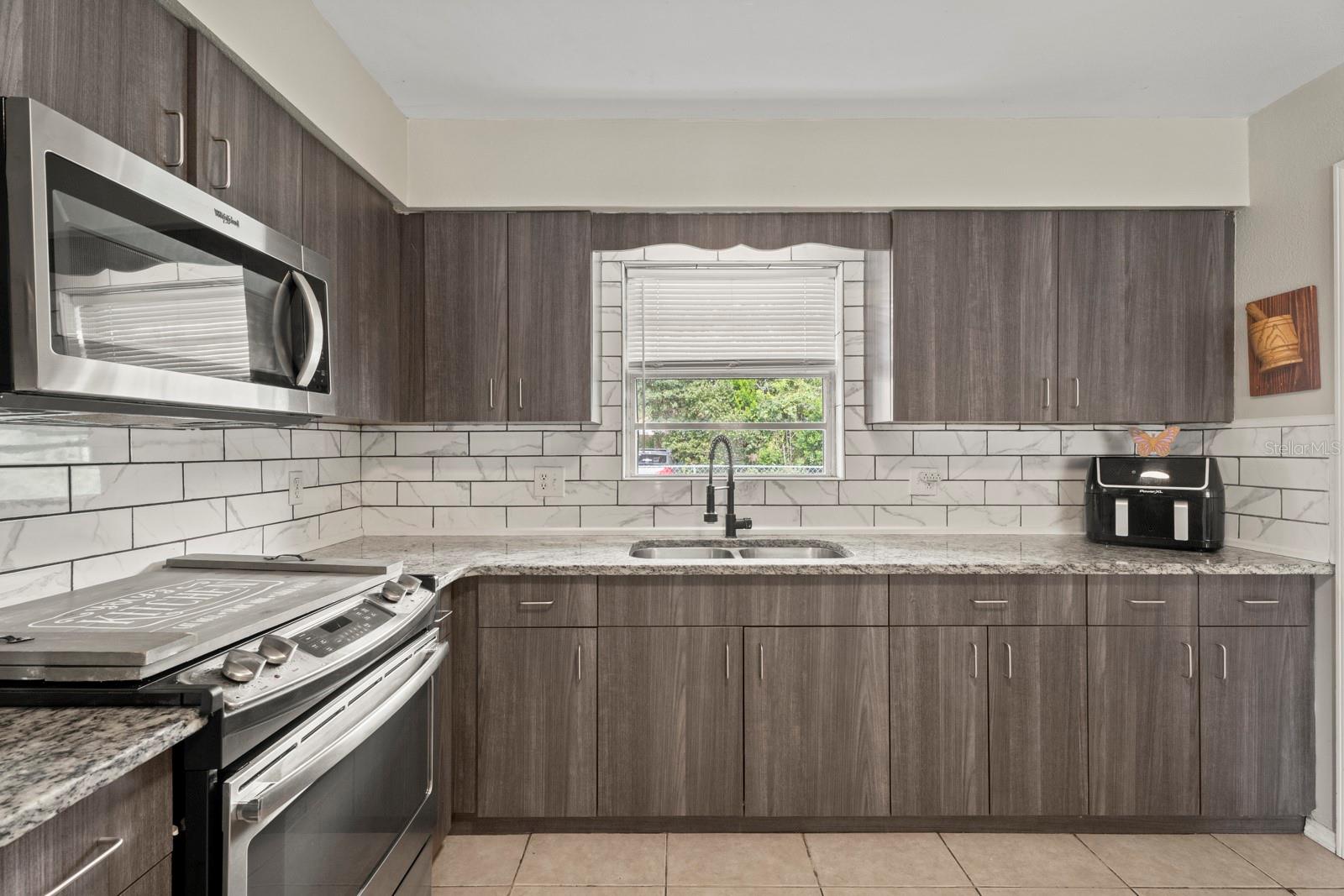 DELTONA LAKES UNIT 32 - Residential
