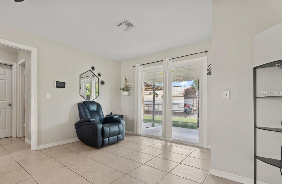 DELTONA LAKES UNIT 32 - Residential