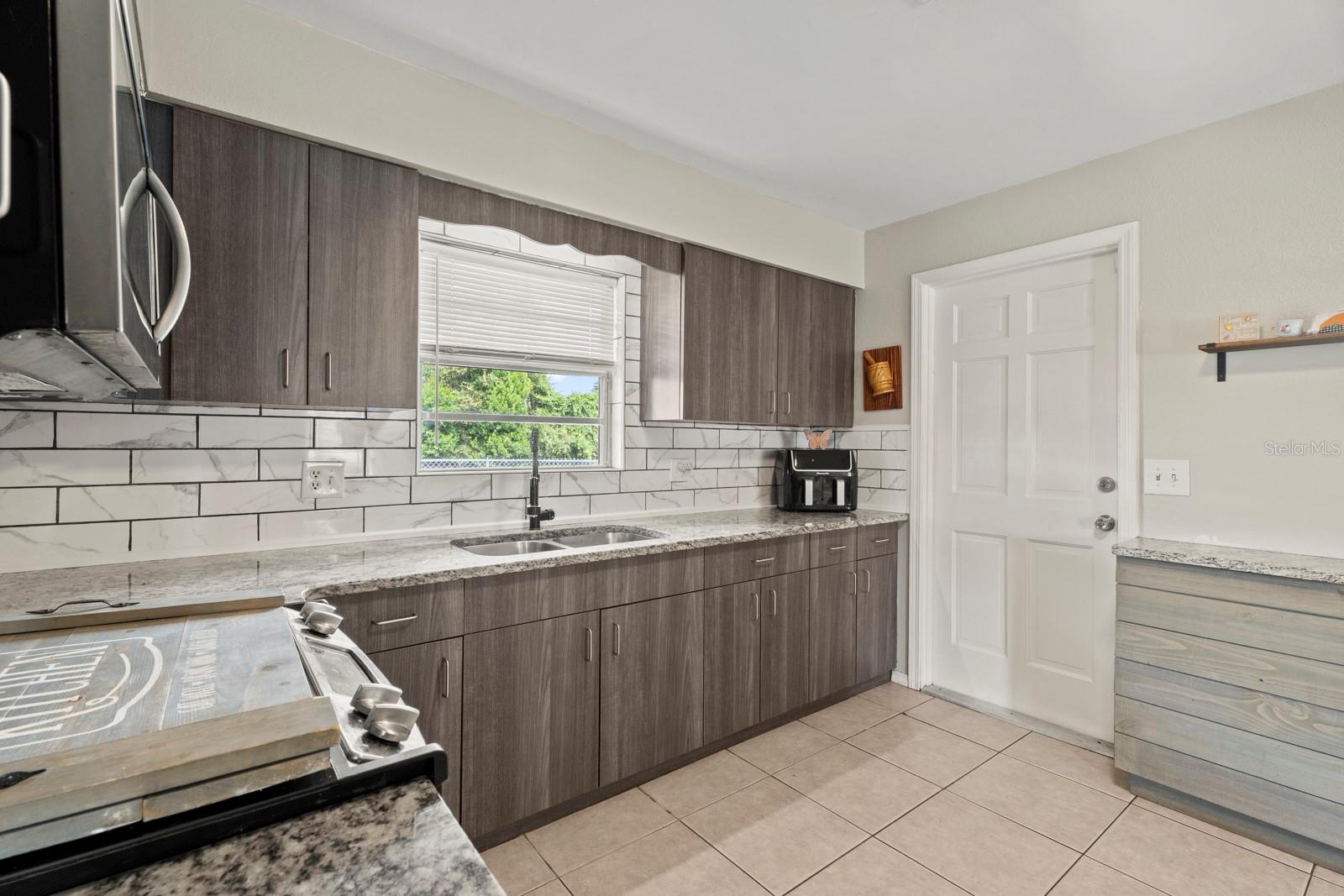 DELTONA LAKES UNIT 32 - Residential