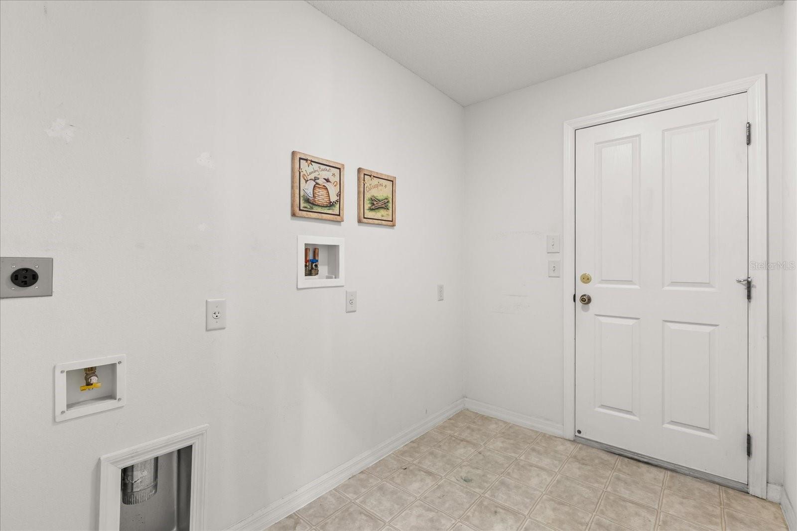 VILLAGES OF SUMTER - Residential