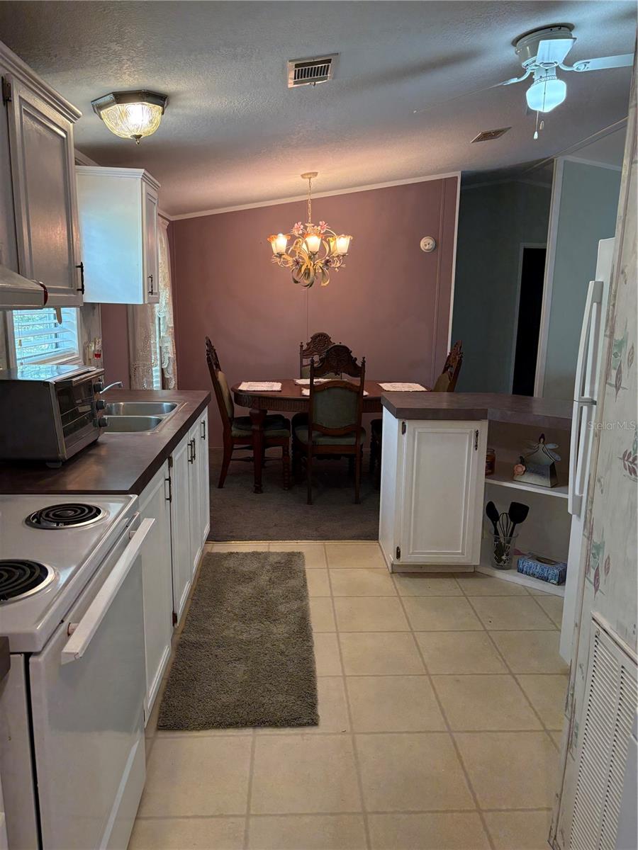 CANAVERAL ACRES 2 - Residential