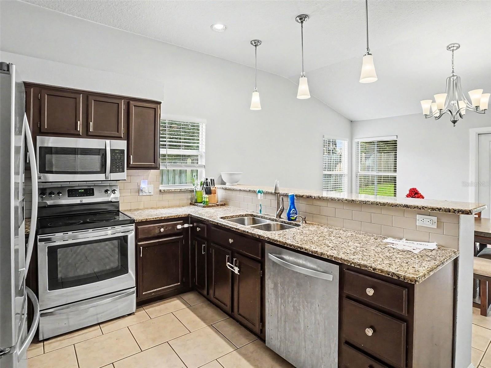 PIEDMONT LAKES PH 01 - Residential