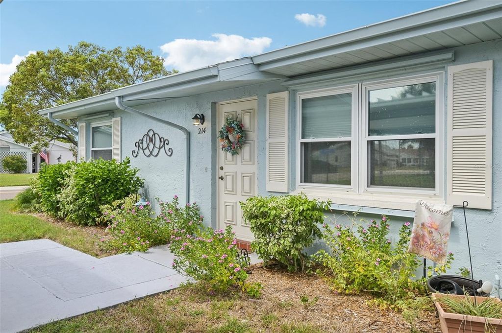 Photo of 214 Gloucester Boulevard, Sun City Center, FL 33573 (MLS # TB8429193)